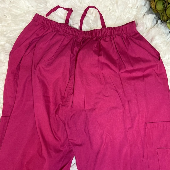 Medical Scrub Uniform Set | Pink | Size: Small - Picture 6 of 8
